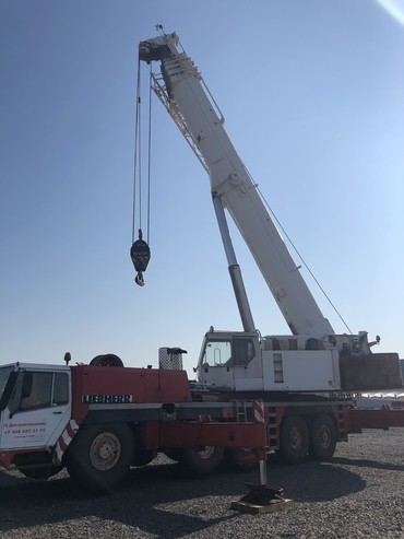 Liebherr LTM1160