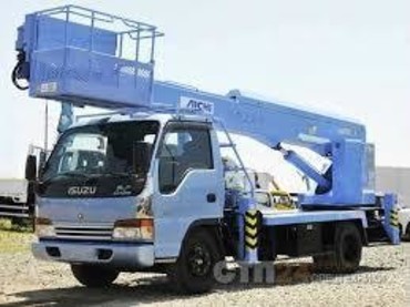 ISUZU elf