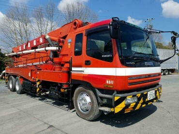 ISUZU Giga
