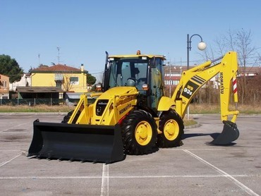 komatsu WB93S-5