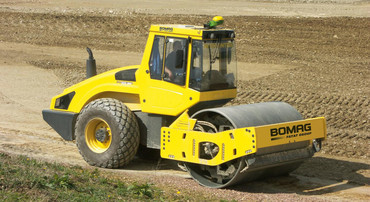 BOMAG BW 213