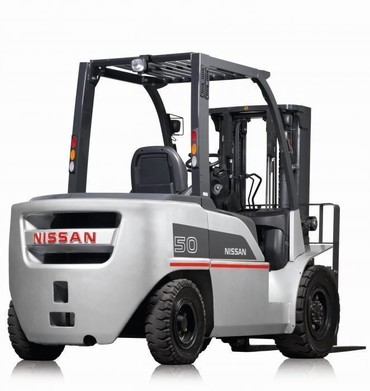 Nissan 1F1 A1 8 WU