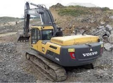 VOLVO 300