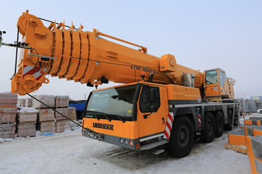 Liebherr, Grove