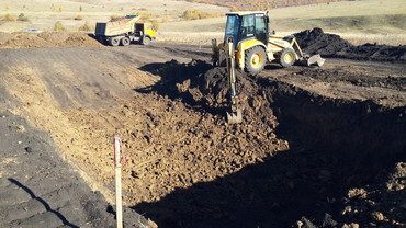 KOMATSU