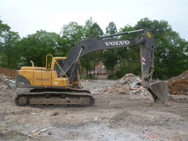 VOLVO ЕС-180
