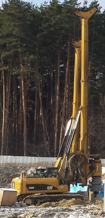 Caterpillar ЕК125