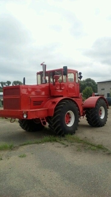 Кировцы, ХТЗ К-700, К-701, Т-150К