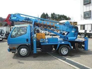 Mitsubishi Canter