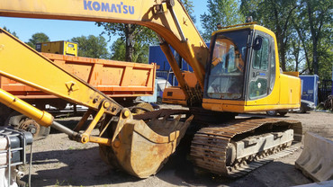 KOMATSU PC210LC-6K