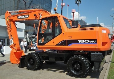 Doosan S180W-V