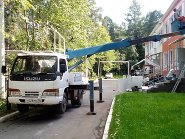 Isuzu-elf