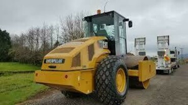 Caterpillar CS76XT