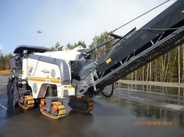Wirtgen W130F