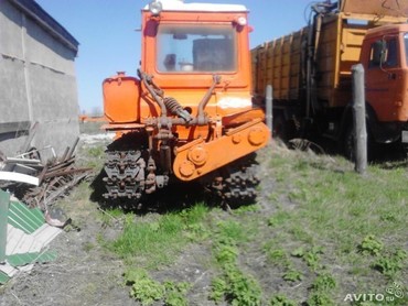 ДТ-75, ДЭ-220 ДЭ-220
